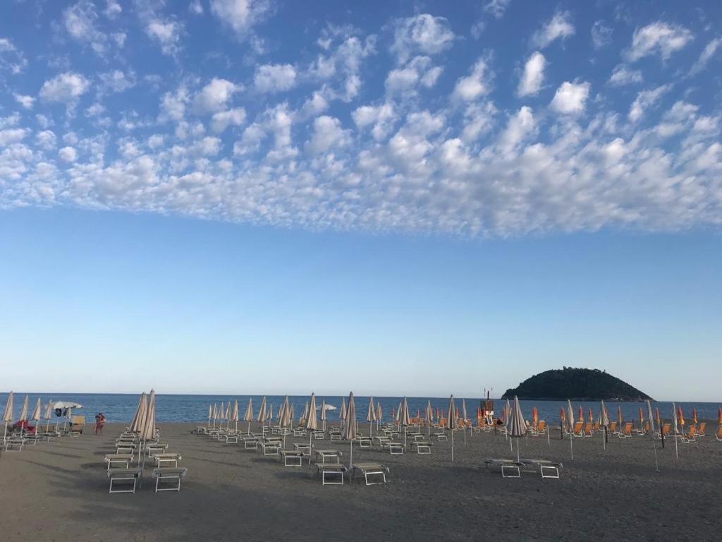 Dea Apartments Albenga Exteriér fotografie